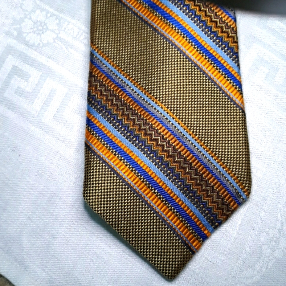 Dion Collection gold and blue striped silk tie